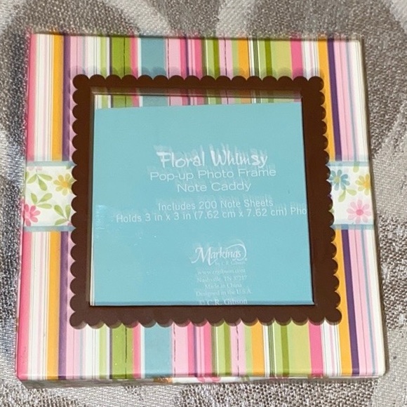 Markings Pop-Up Photo Frame Note Caddy - Picture 2 of 5